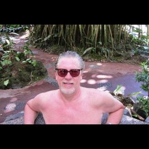 Meet your Posher, Sam